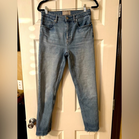 Everlane - The Original Cheeky Jeans - Picture 1 of 8
